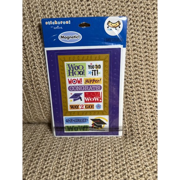 Graduation Magnet Stickers By Stickeroni Hallmark - Picture 2 of 3